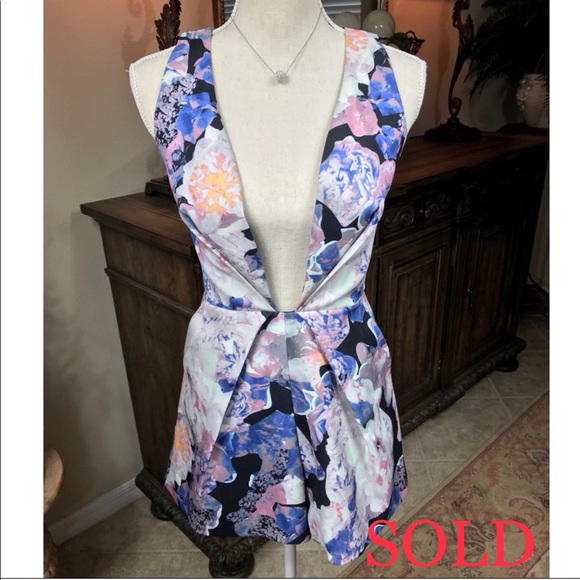 Lexi Drew Other - Lexi Drew floral romper, small